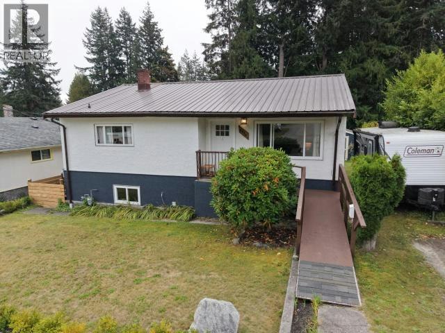 6856 Drake Street, Powell River, BC, V8A 3Y1