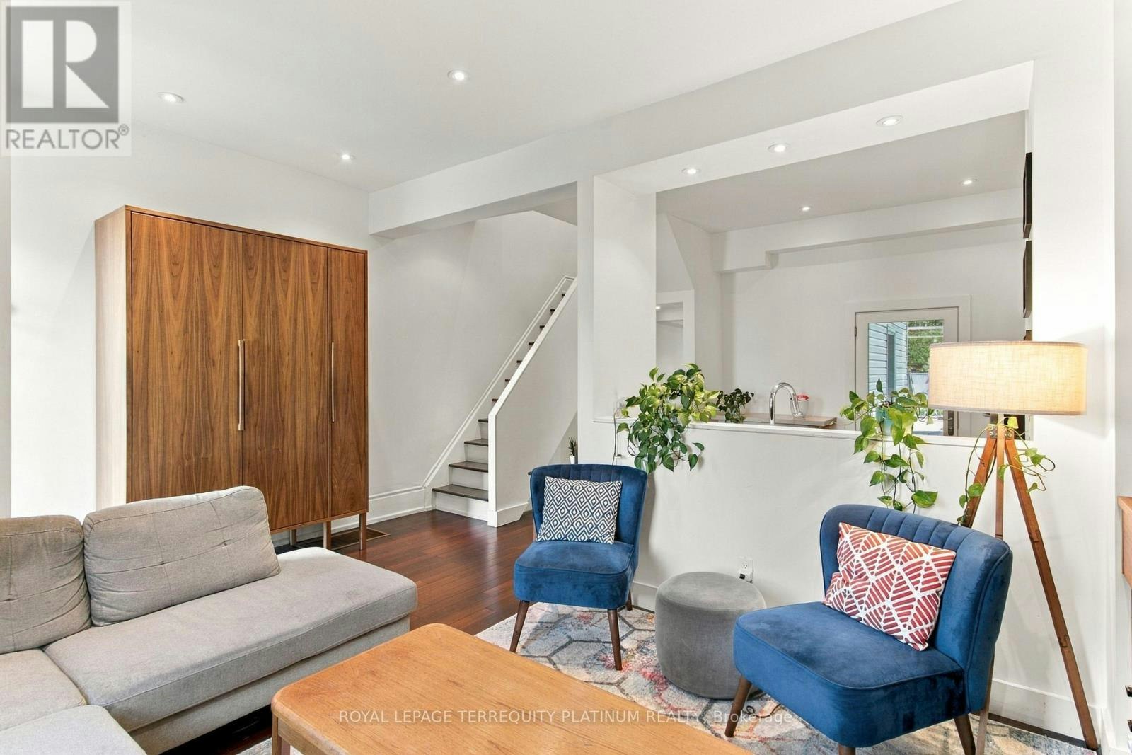 81 Boulton Avenue, Toronto, ON, M4M 2J4 - 7