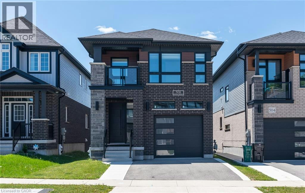 508 Nathalie Crescent, Kitchener, ON, N2E 0H8
