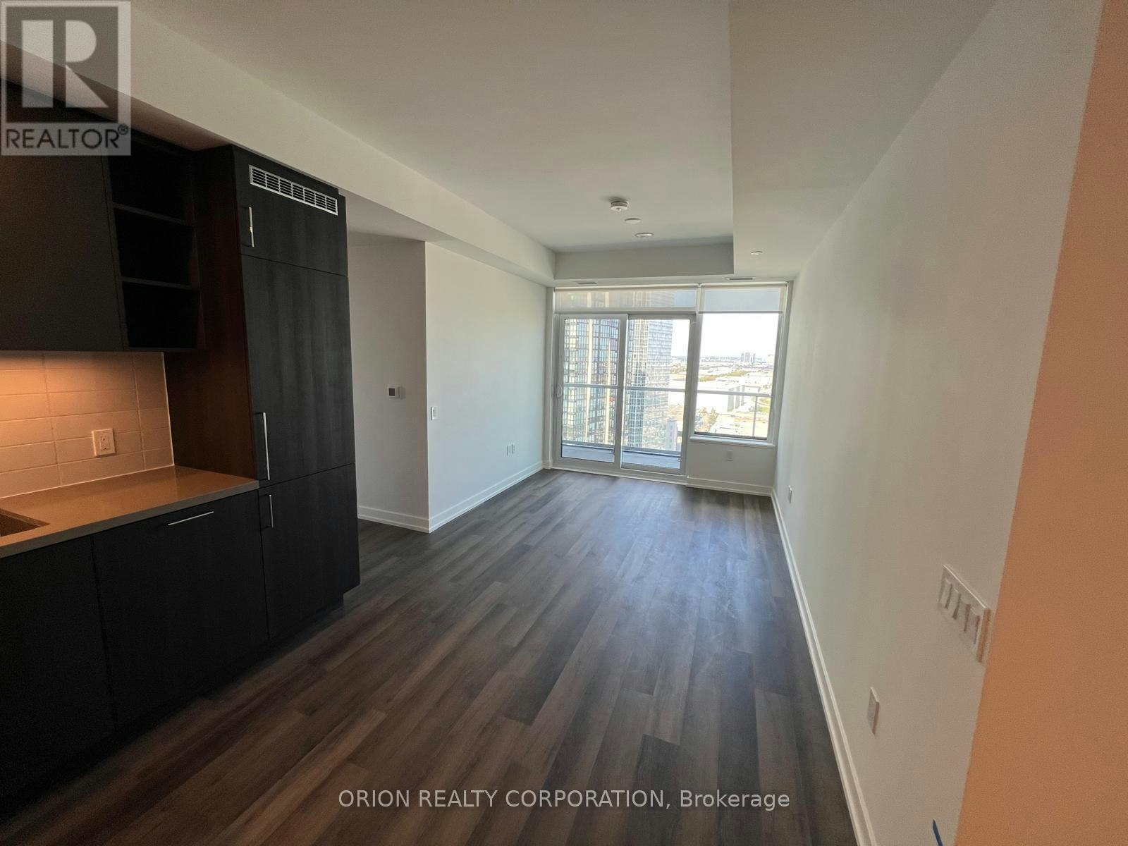 1611-5 Meadowdale Road, Vaughan, ON, L4K 0C7 - 4