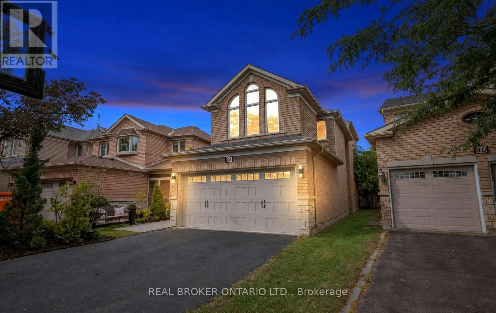 84 Sandway Crescent, Vaughan, ON, L6A 2M3