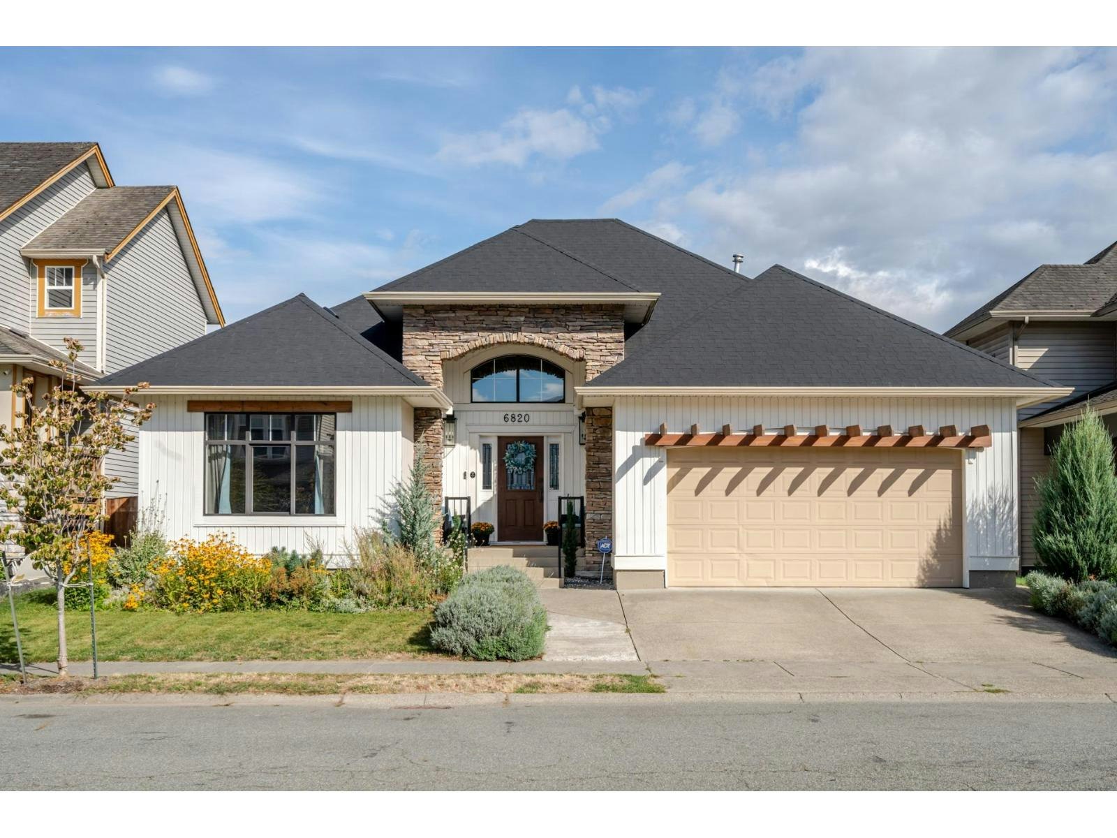 6820 Sheffield Way, Chilliwack, BC, V2R 5T1