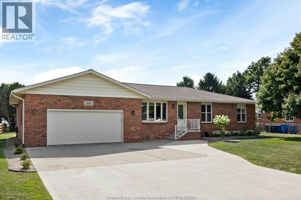 164 County 34 Road, Kingsville, ON, N0R 1B0