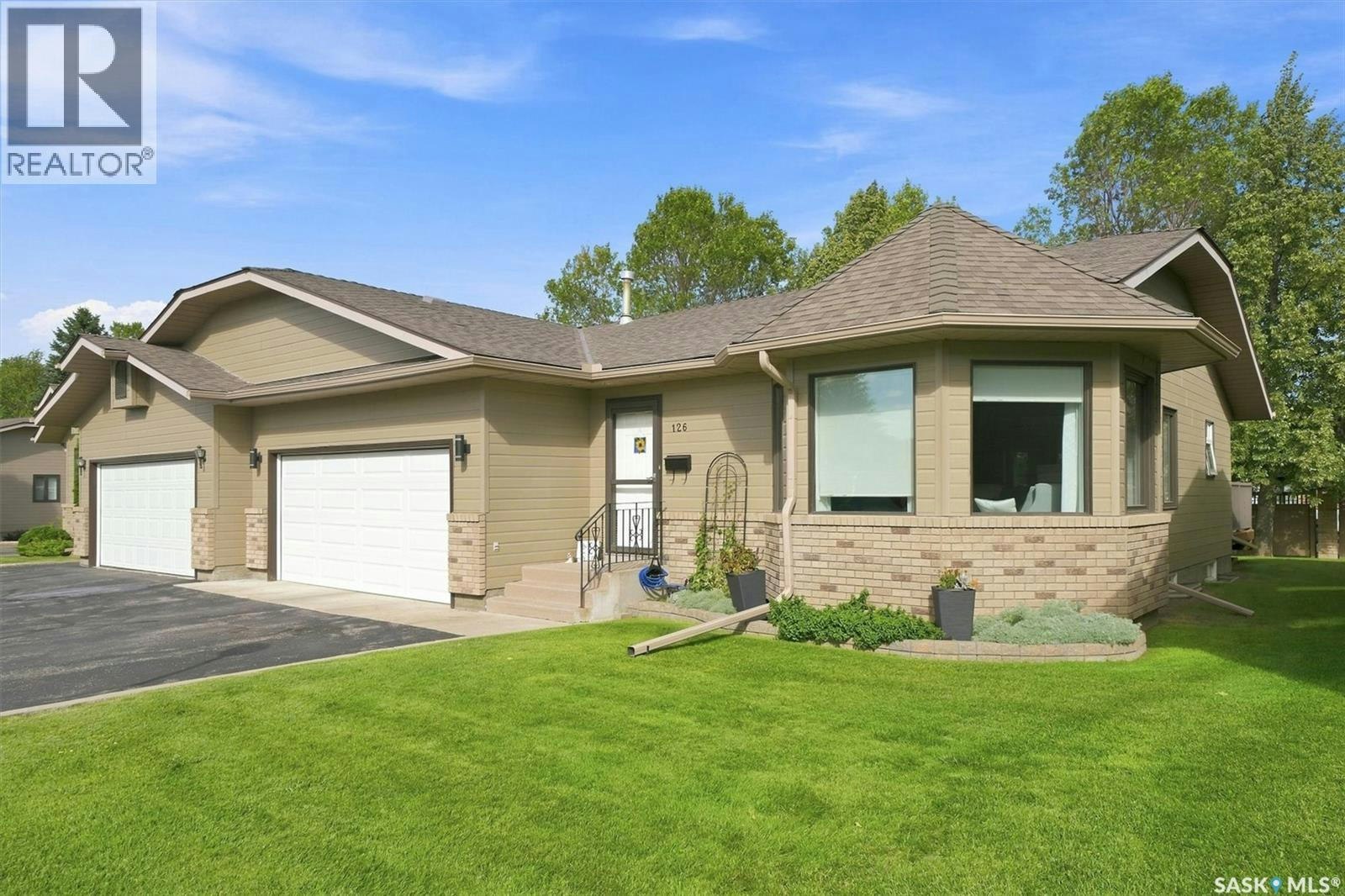 126-420 Heritage Crescent, Saskatoon, SK, S7H 5P3
