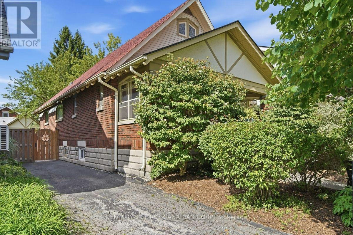 444 Grosvenor Street, London, ON, N5Y 3S7