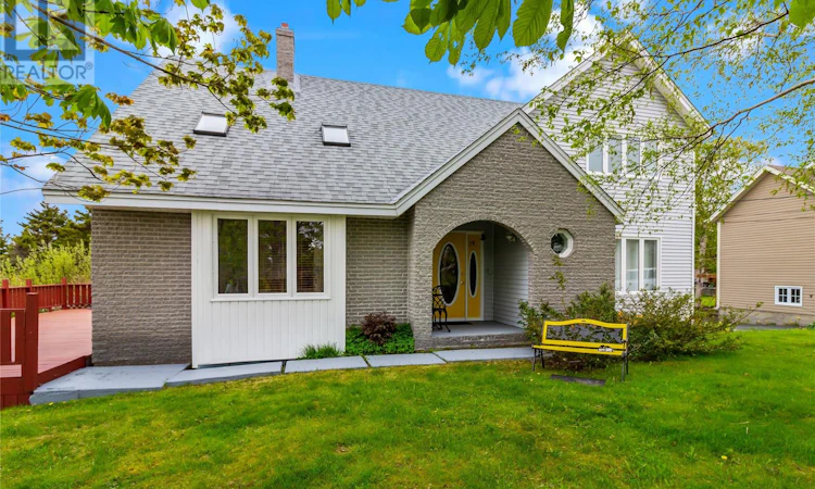 28 Dawes Hill Road