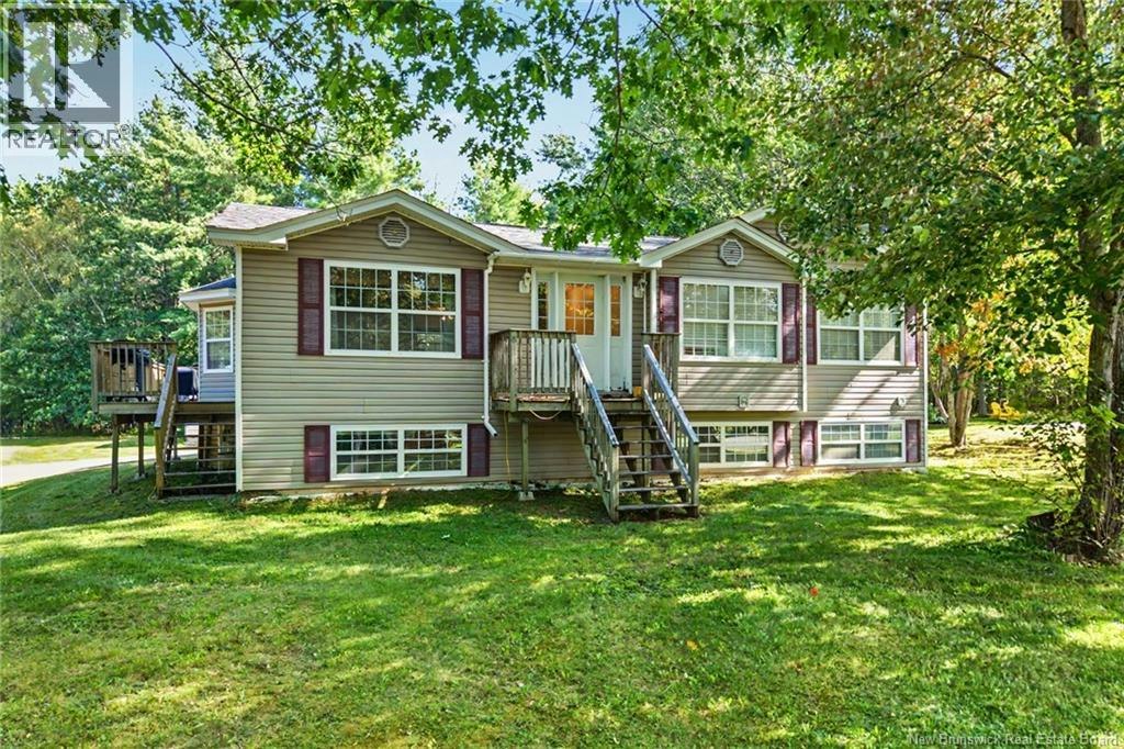 51 Upton Street, Minto, NB, E4B 2P4