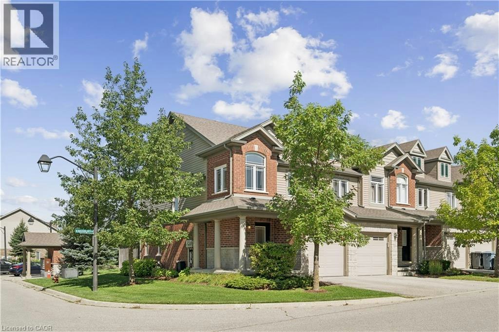 30 Kingsbury Square, Guelph, ON, N1L 0K6 - 3