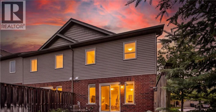 30 Kingsbury Square, Guelph, ON, N1L 0K6 - 30