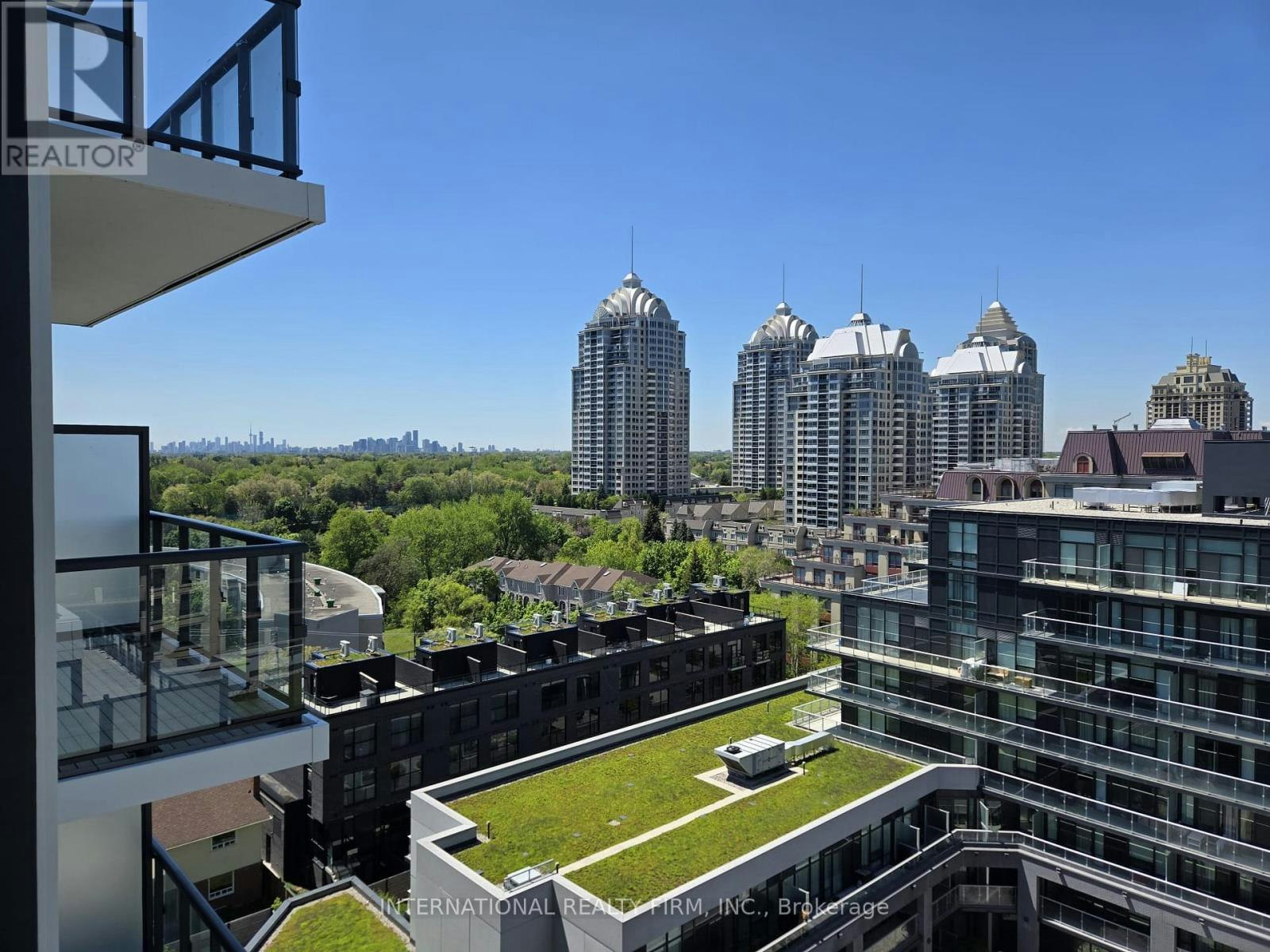 1002-6 Greenbriar Road E, Toronto, ON, M2K 1H5 - 2