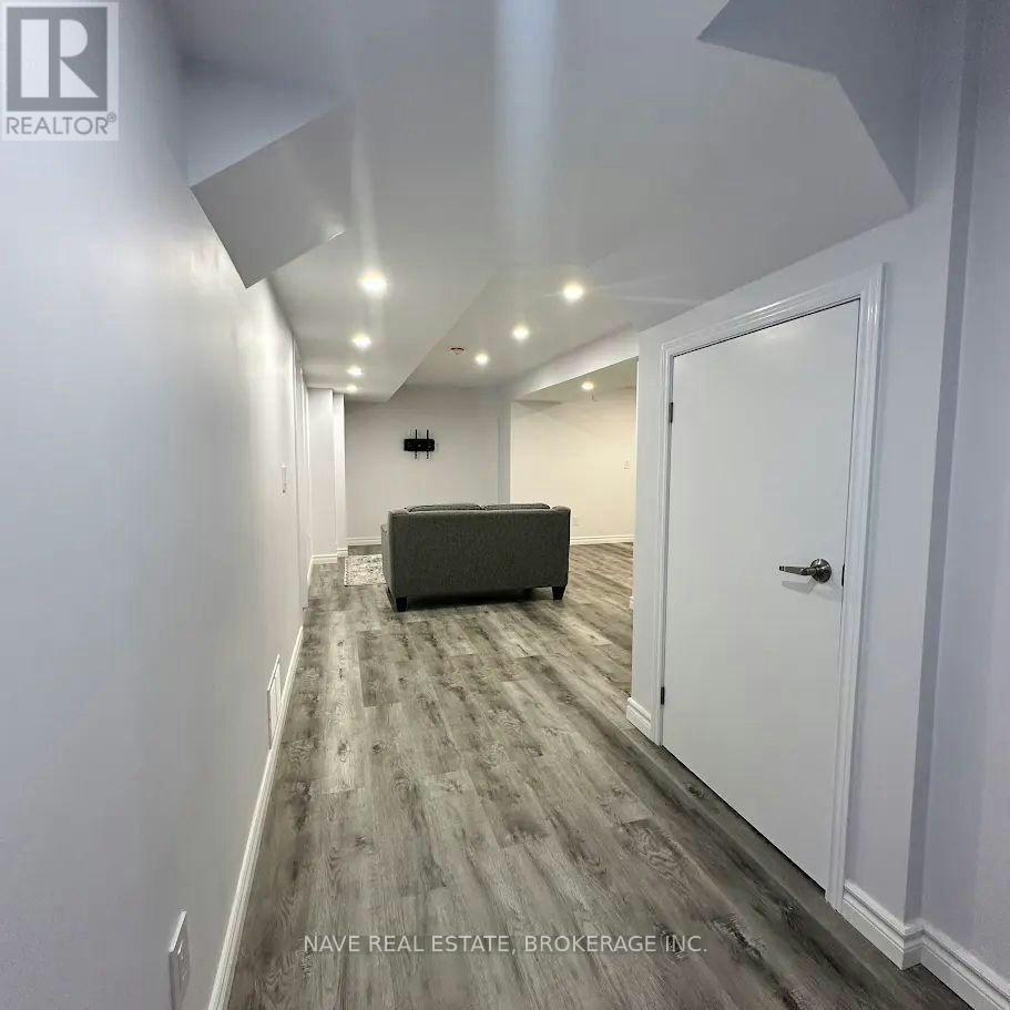 BASEMENT-2 Dumaurier Crescent, Richmond Hill, ON, L4S 1G6 - 6