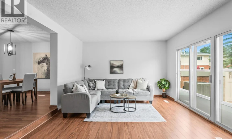 156 Plainsview Drive