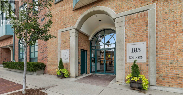 312-185 Robinson Street, Oakville, ON, L6J 7P6 - 2