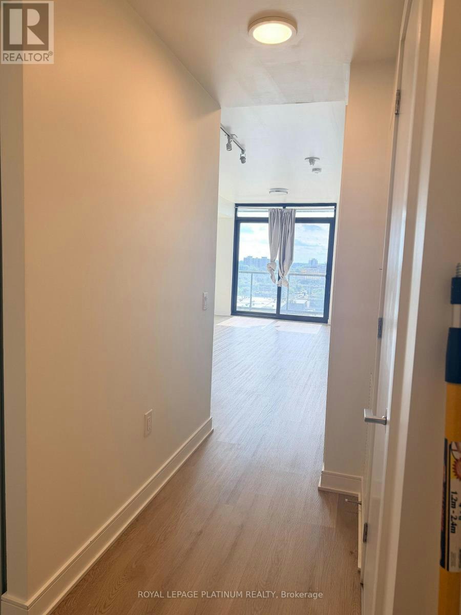 819-86 Dundas Street E, Mississauga, ON, L5A 1W4 - 3