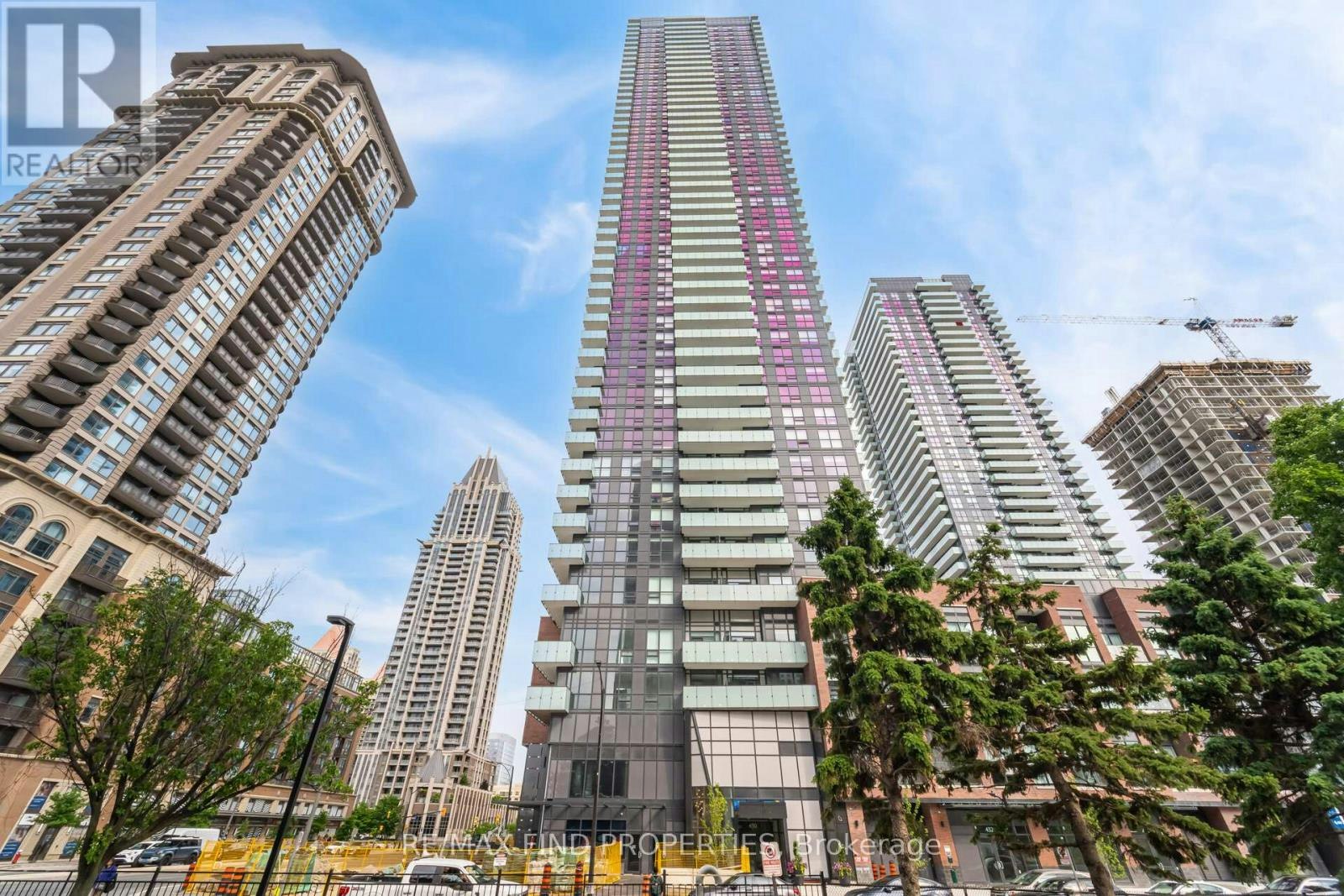 1405-430 Square One Drive, Mississauga, ON, L5B 0L6 - 32