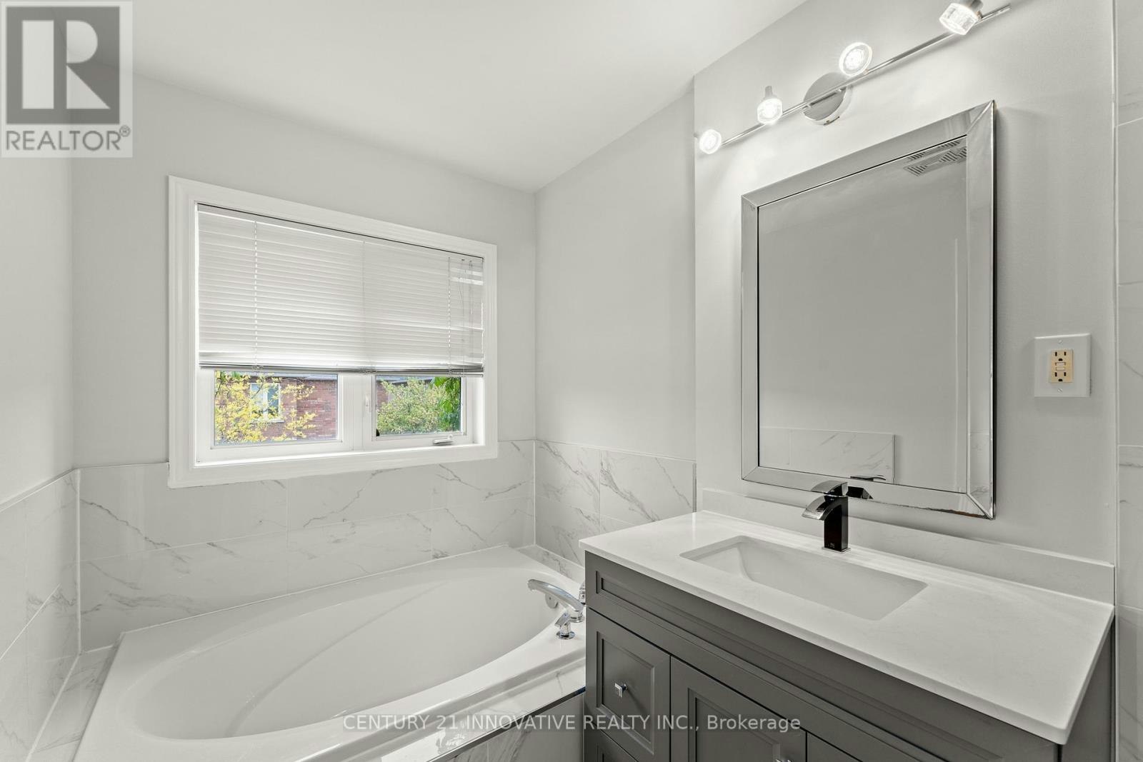 2442 Felhaber Crescent, Oakville, ON, L6H 7N8 - 25
