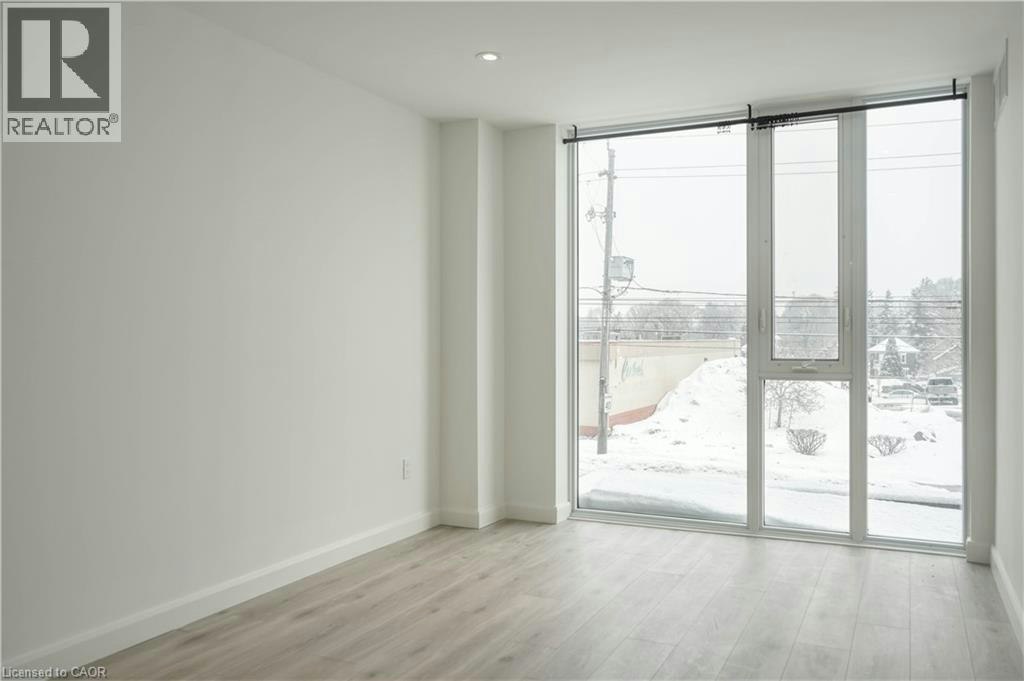 201-741 King Street W, Kitchener, ON, N2G 4K9 - 15