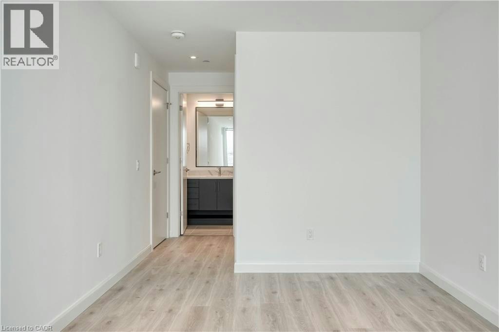 201-741 King Street W, Kitchener, ON, N2G 4K9 - 17