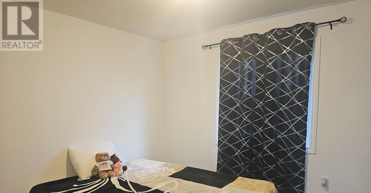 14 Doc Lougheed Avenue, Southgate Township, ON, N0C 1B0 - 13