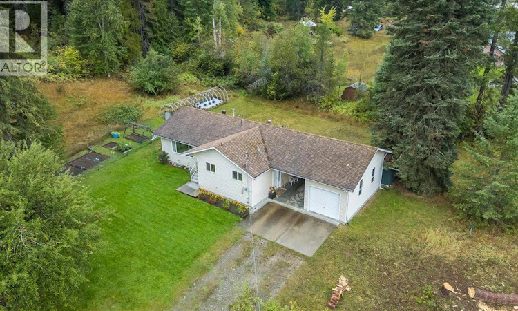 1764 Green Road