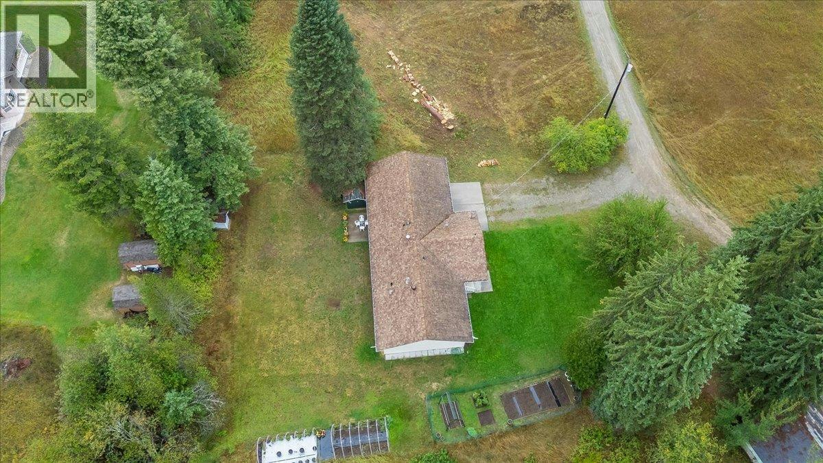 1764 Green Road, Fruitvale, BC, V0G 1L1 - 64