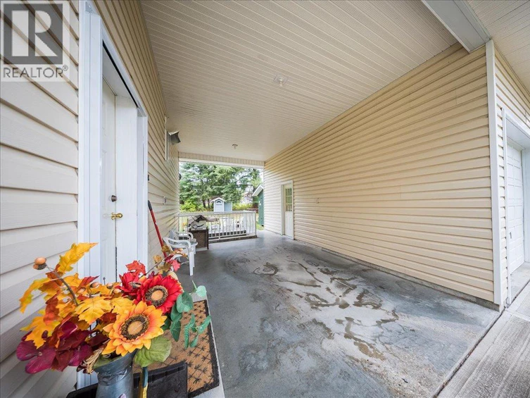 1764 Green Road, Fruitvale, BC, V0G 1L1 - 18