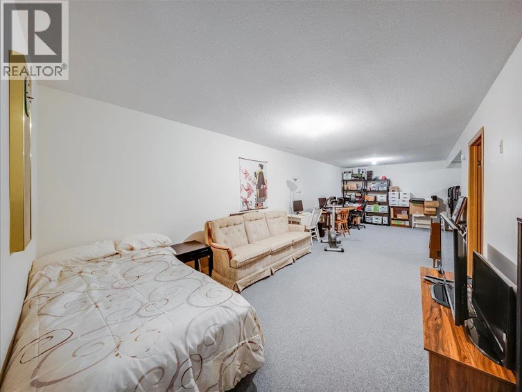 1764 Green Road, Fruitvale, BC, V0G 1L1 - 40