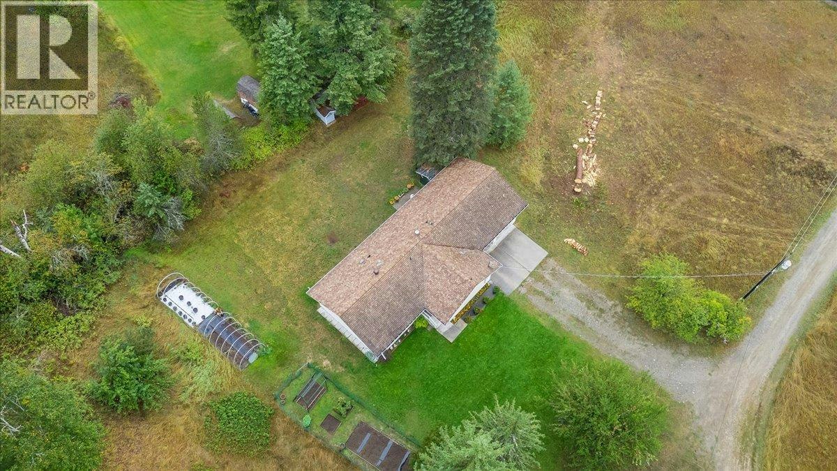 1764 Green Road, Fruitvale, BC, V0G 1L1 - 10