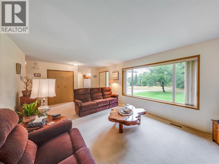 1764 Green Road, Fruitvale, BC, V0G 1L1 - 20