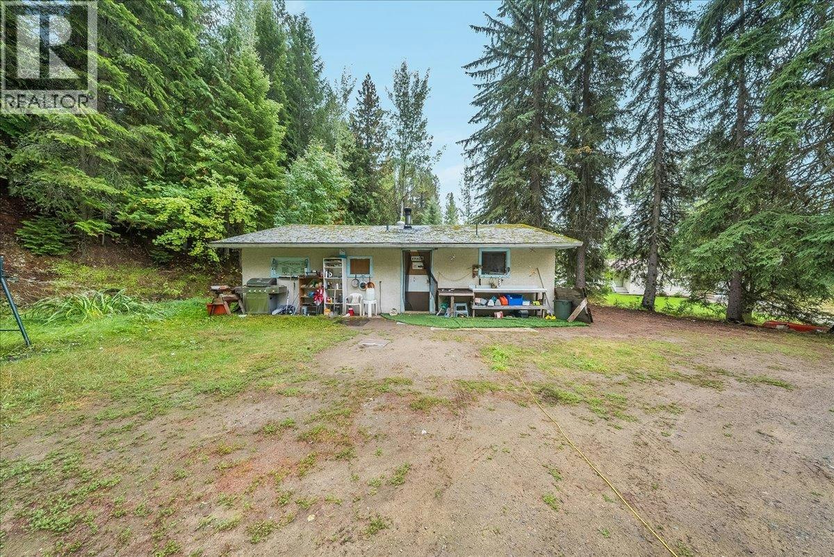 1764 Green Road, Fruitvale, BC, V0G 1L1 - 53