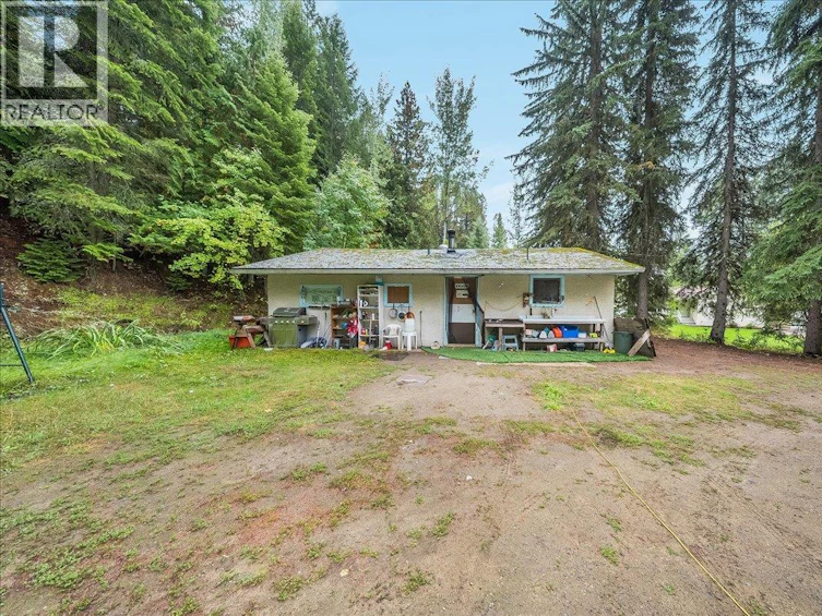 1764 Green Road, Fruitvale, BC, V0G 1L1 - 53
