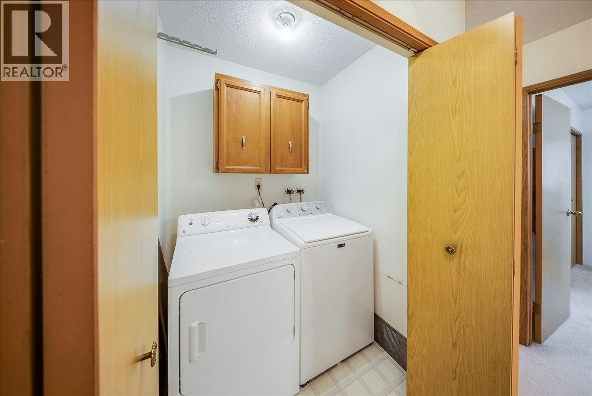 1764 Green Road, Fruitvale, BC, V0G 1L1 - 38