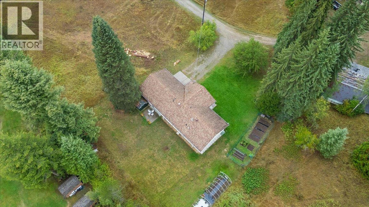 1764 Green Road, Fruitvale, BC, V0G 1L1 - 65