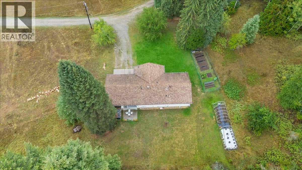 1764 Green Road, Fruitvale, BC, V0G 1L1 - 66