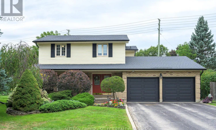384 Eastcastle Place