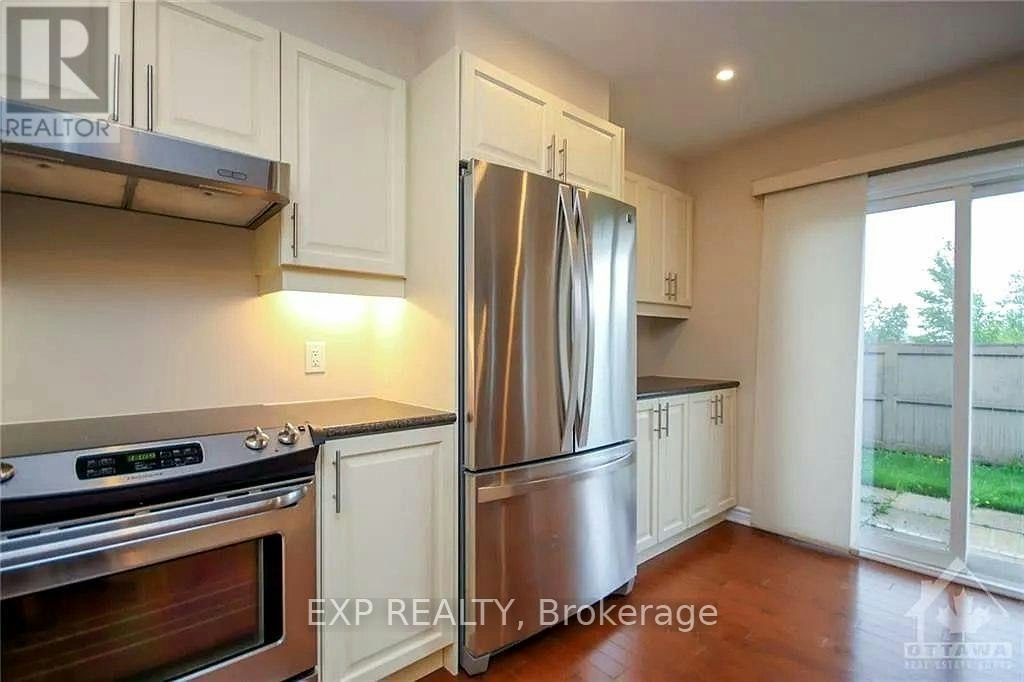 166 Soleil Avenue, Ottawa, ON, K4A 0V9 - 3