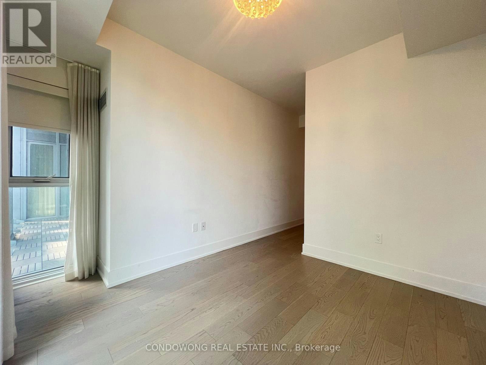 3801-1 Yorkville Avenue, Toronto, ON, M4W 0B1 - 29