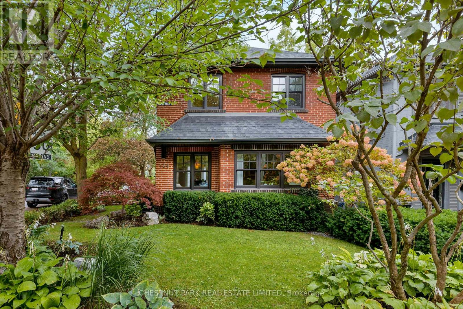 128 Manor Road E, Toronto, ON, M4S 1R6
