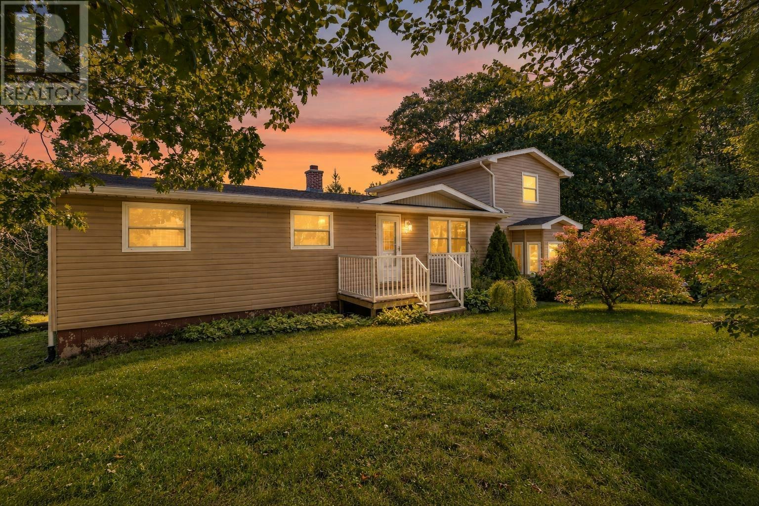 14 Gordon Stewart Drive, Williamswood, NS, B3V 1C6