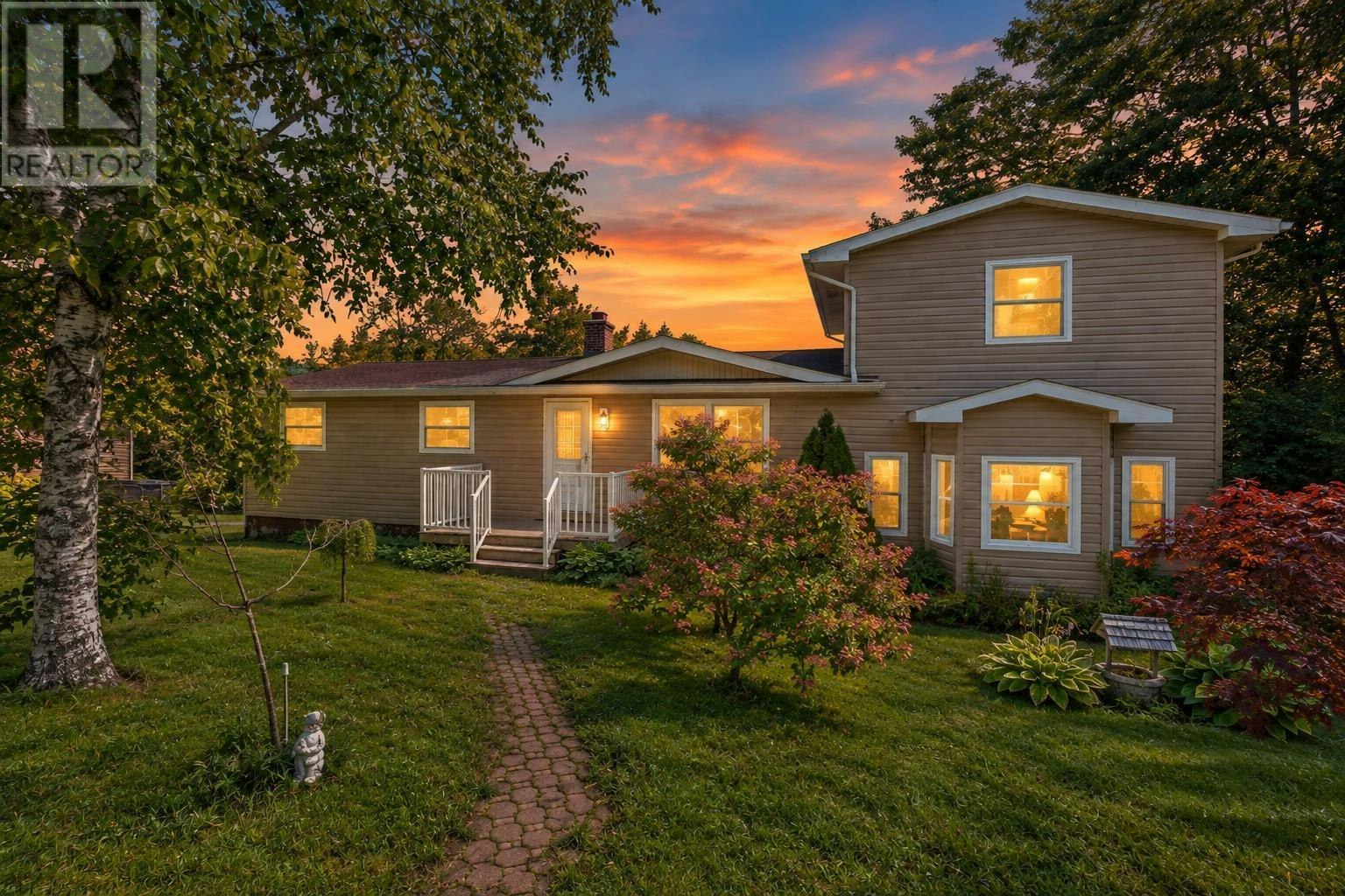 14 Gordon Stewart Drive, Williamswood, NS, B3V 1C6