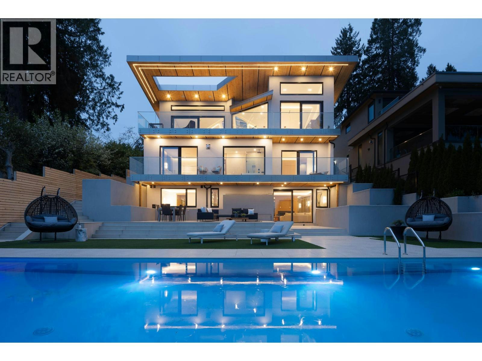 2356 Ottawa Avenue, West Vancouver, BC, V7V 2S9