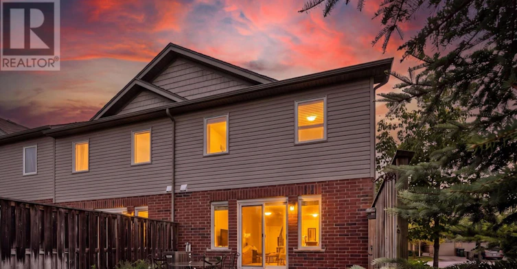 30K-30 Kingsbury Square, Guelph, ON, N1L 0K6 - 30