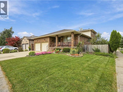7 Vinehill Drive - 2
