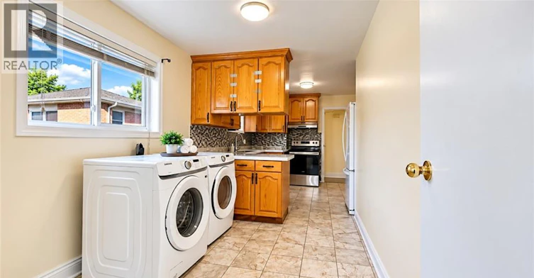 Upper-3425 Laddie Crescent, Mississauga, ON, L4T 1N2 - 7