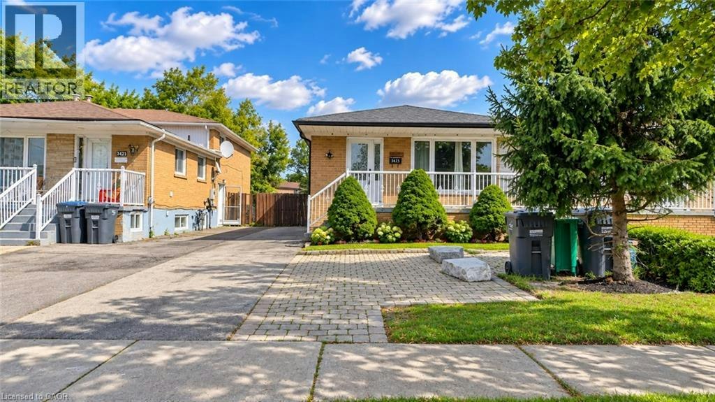 Upper-3425 Laddie Crescent, Mississauga, ON, L4T 1N2 - 2
