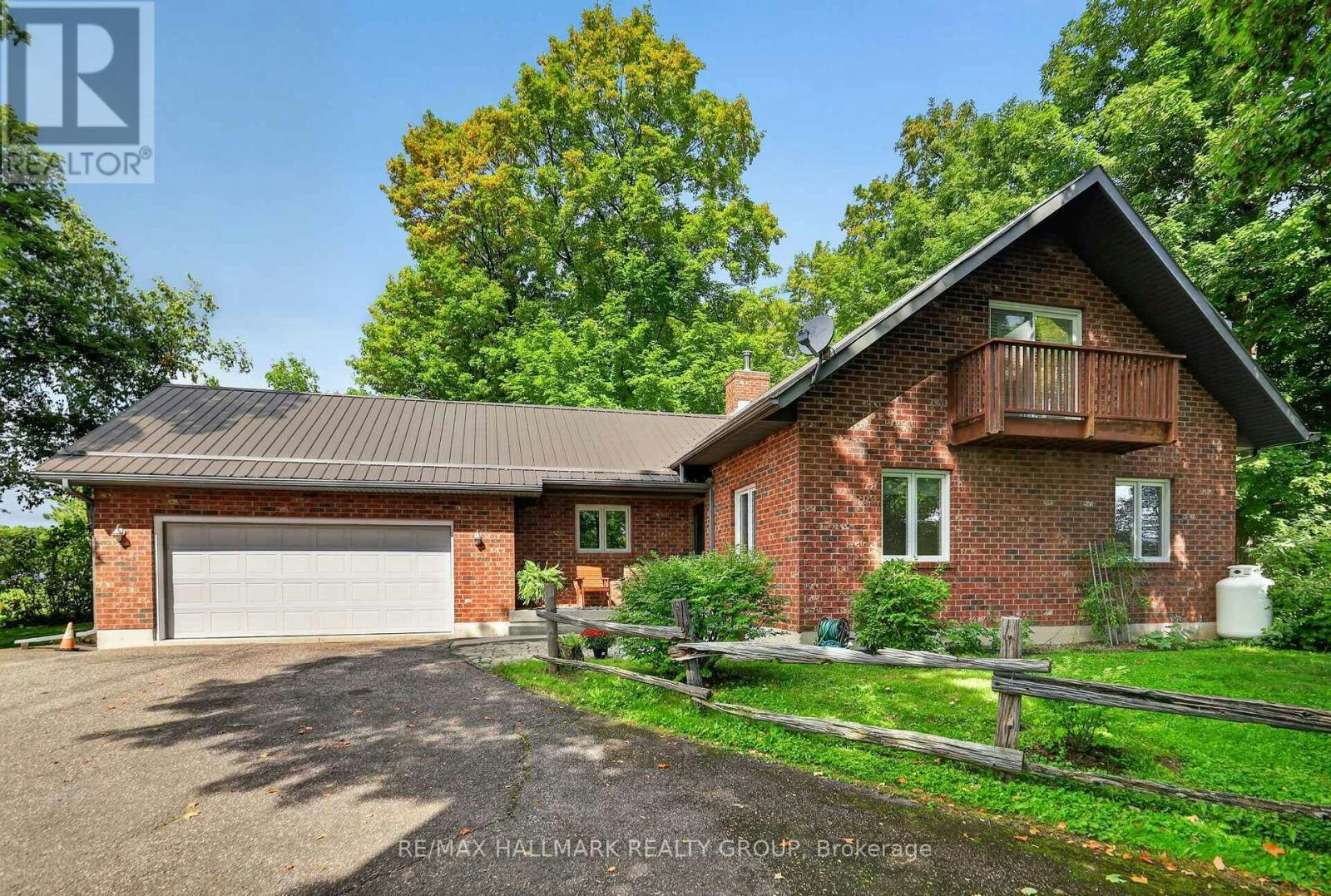 765 Scheel Drive, Braeside, ON, K7S 3G8