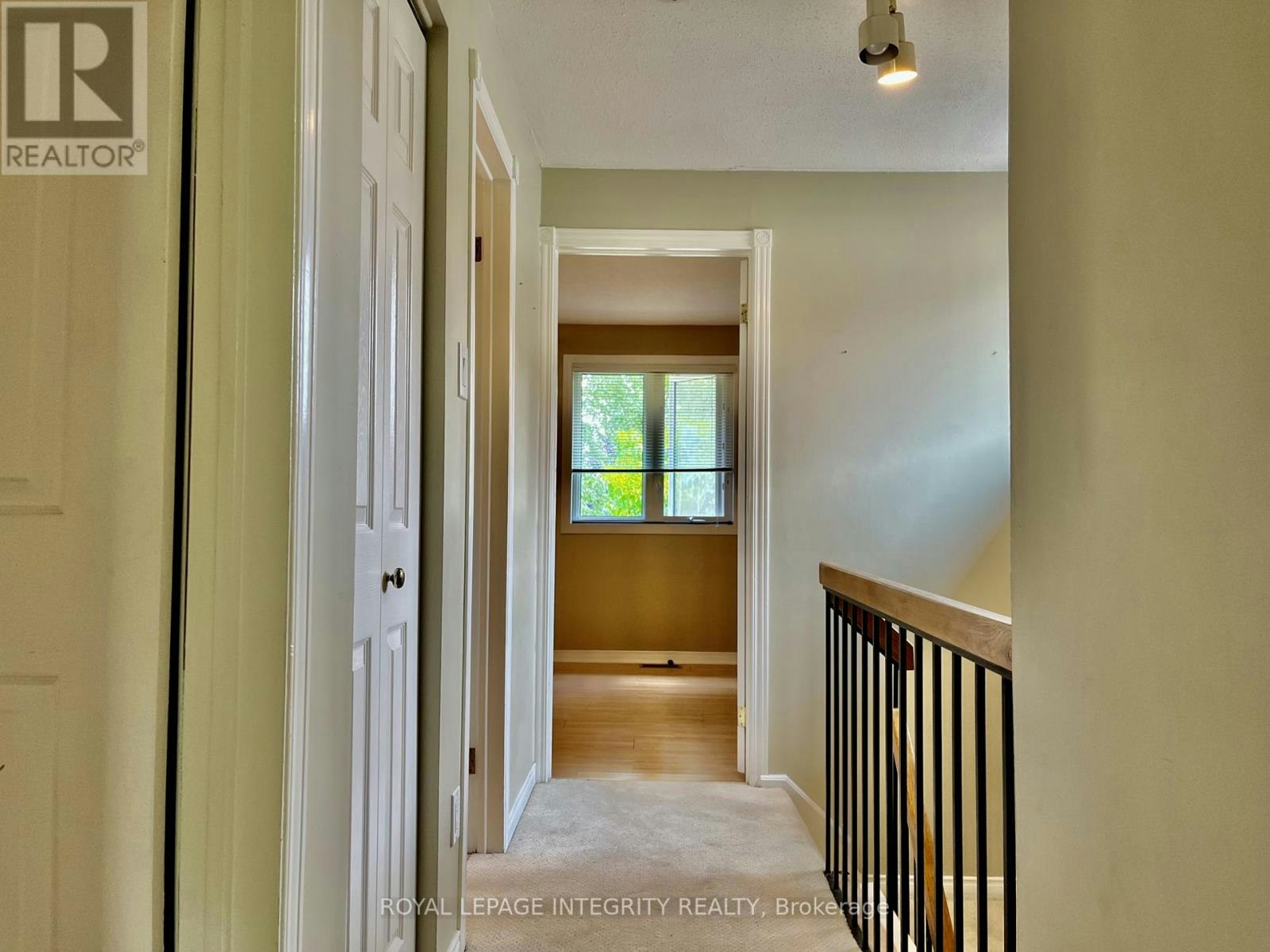 1843 Prestwick Drive, Ottawa, ON, K1E 2R7 - 14