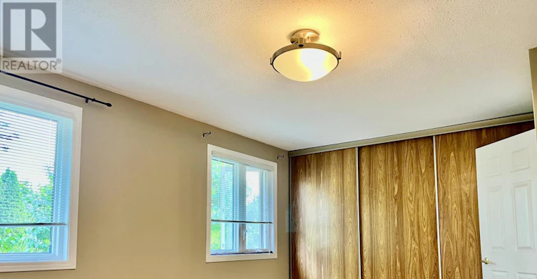 1843 Prestwick Drive, Ottawa, ON, K1E 2R7 - 10