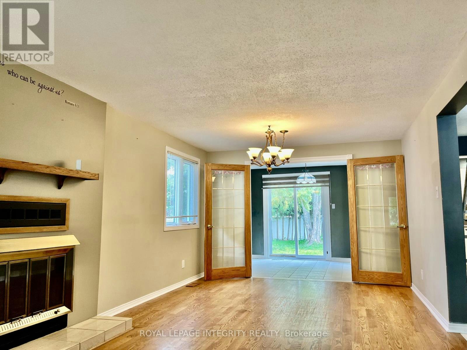 1843 Prestwick Drive, Ottawa, ON, K1E 2R7 - 5