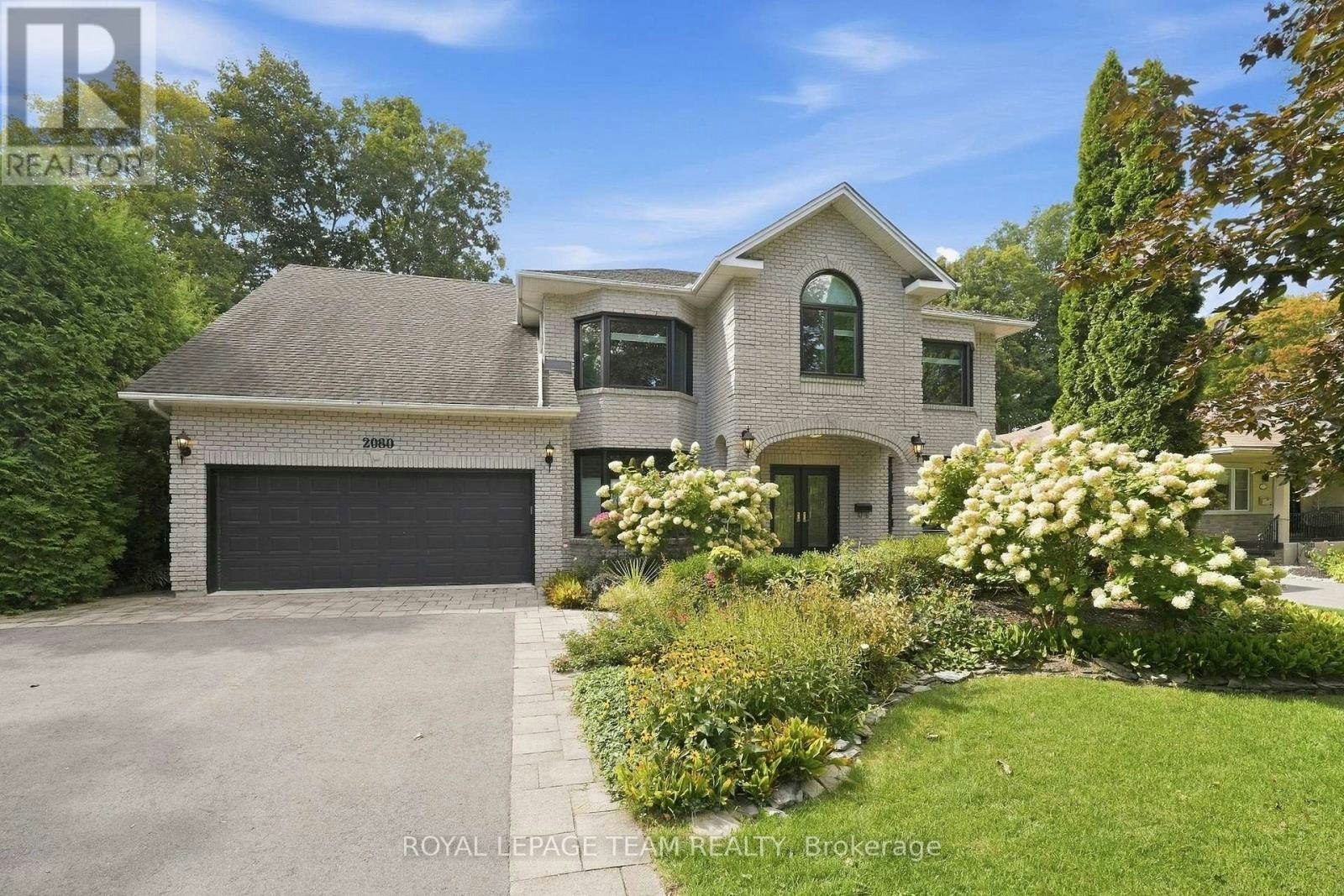 2080 Fairbanks Avenue, Ottawa, ON, K1H 5Z1